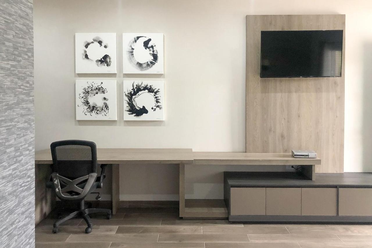 Capital O Palms Hotel, Acuna Ciudad Acuña Zewnętrze zdjęcie