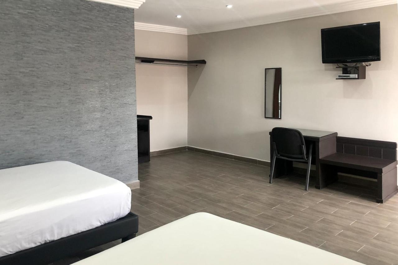 Capital O Palms Hotel, Acuna Ciudad Acuña Zewnętrze zdjęcie